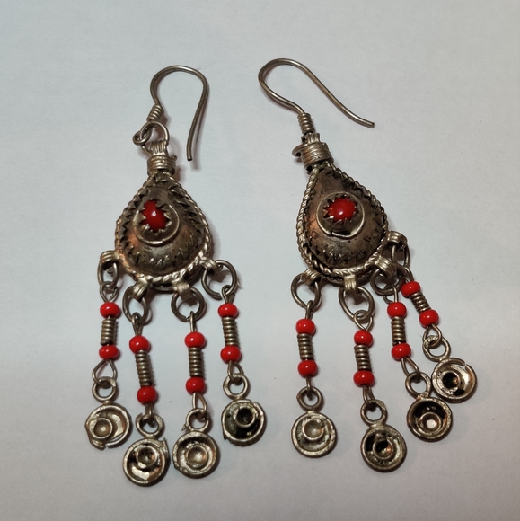 Vintage Moroccan Berber Dangling Earrings - Picture 13 of 16